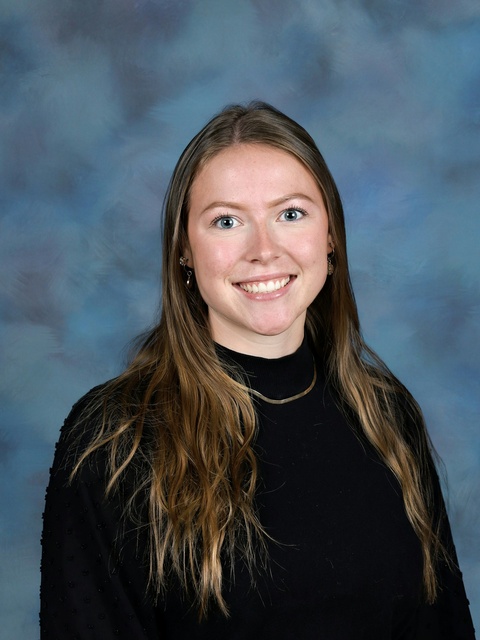 Image of Courtney Raymond