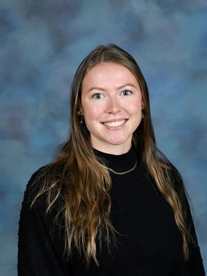 Image of Courtney Raymond